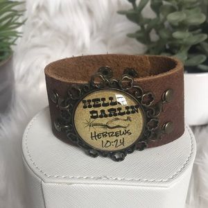 Plunder Leather cuff Bracelet